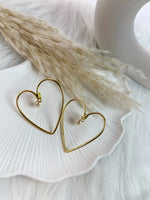 Load image into Gallery viewer, Heartstrings Earrings