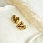 Load image into Gallery viewer, Heartwave Studs