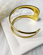 Load image into Gallery viewer, Meridian Cuff Bracelet (18K gold plated)
