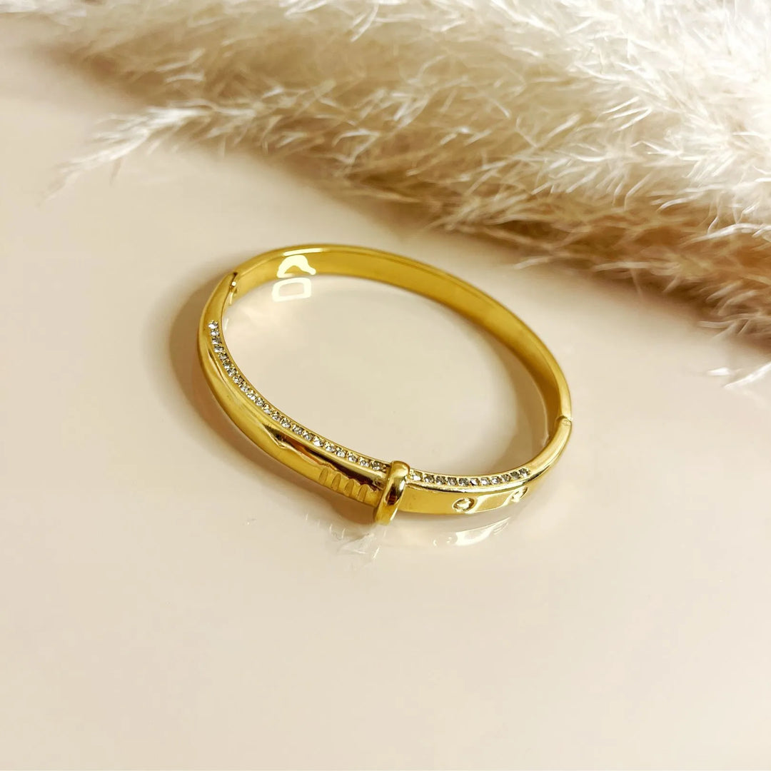 Regal Twinband Crystal Cuff