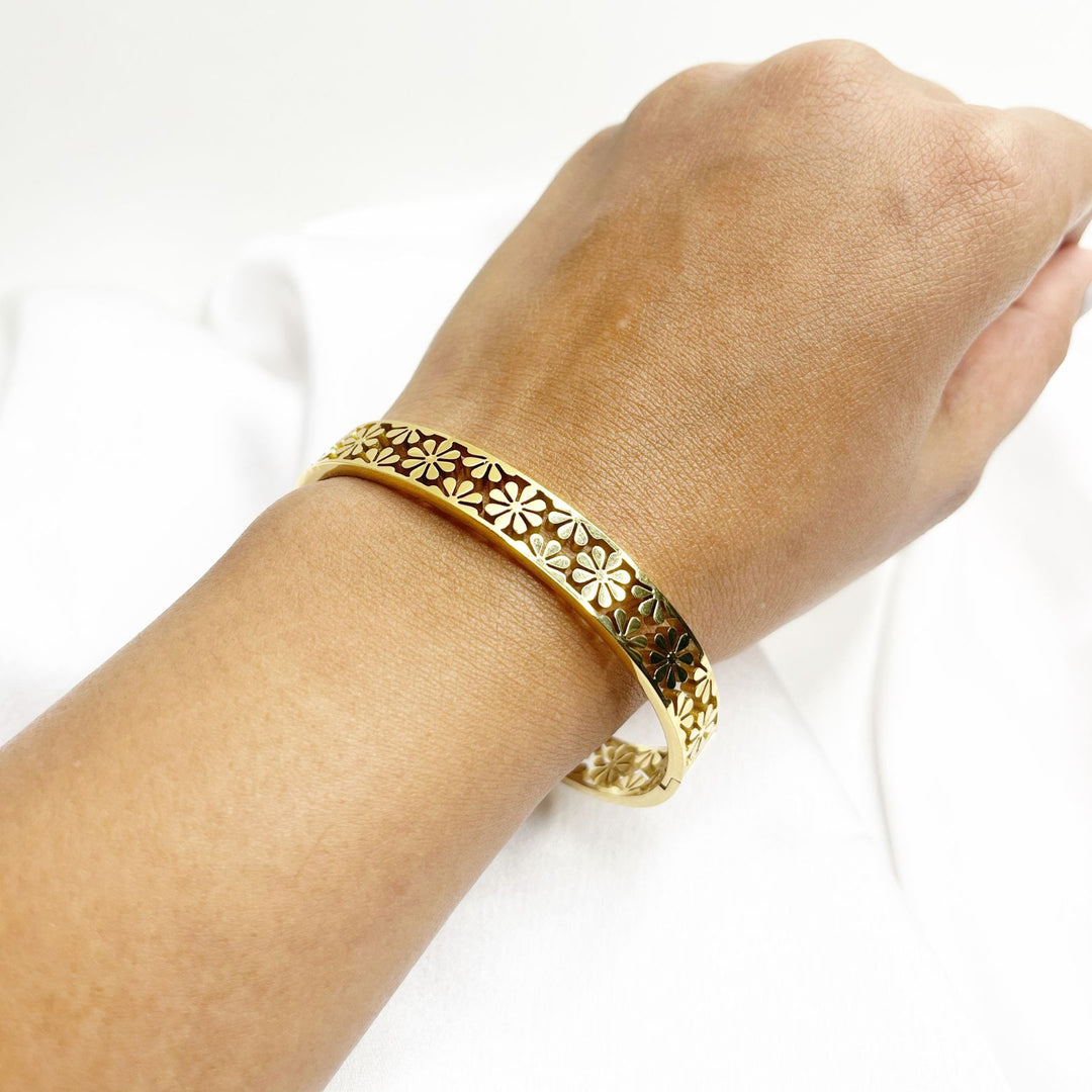 Floral Aura Bangle Bracelet