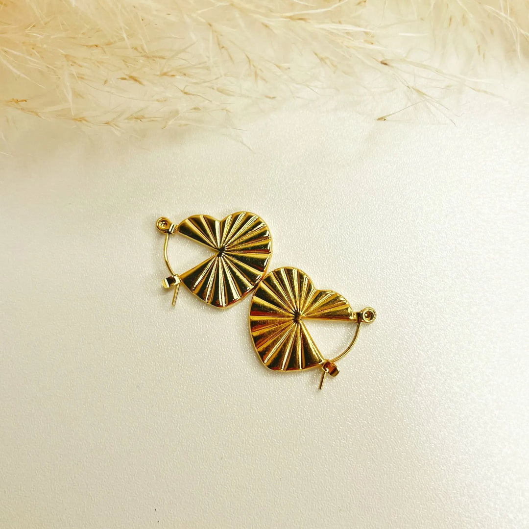 Lustre Ray Heart Hoops (18K gold plated)