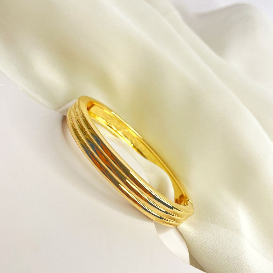 Golden Triple Line Cuff