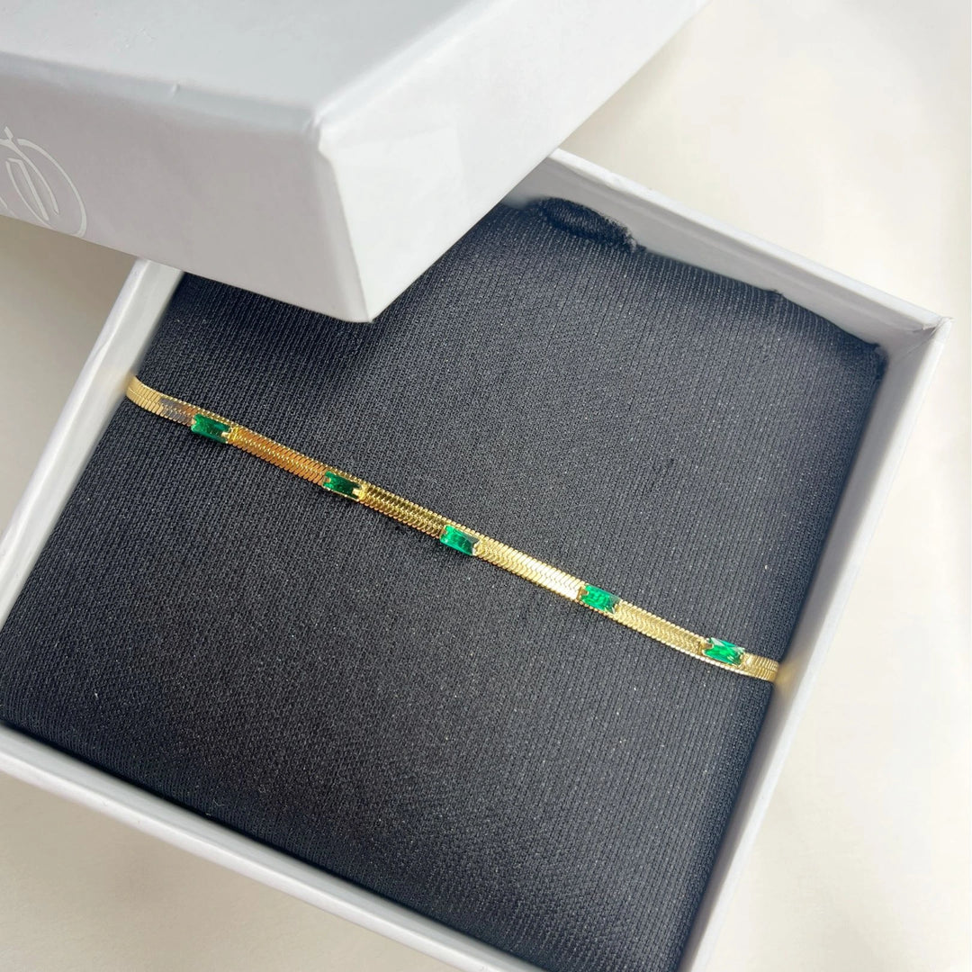 Emerald Beam Slim Bracelet