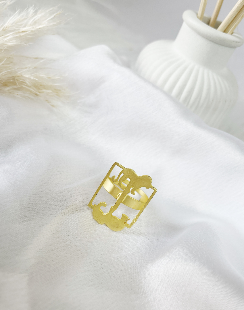 Zariya Emblem Ring