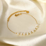 Load image into Gallery viewer, Lumina Pearl Bracelet (18K gold plated)
