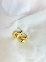 Load image into Gallery viewer, Elara Drop Studs (18k gold Plated)
