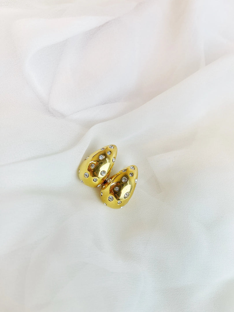 Elara Drop Studs (18k gold Plated)