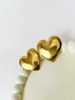 Load image into Gallery viewer, Amora Heart Studs (18k gold Plated)
