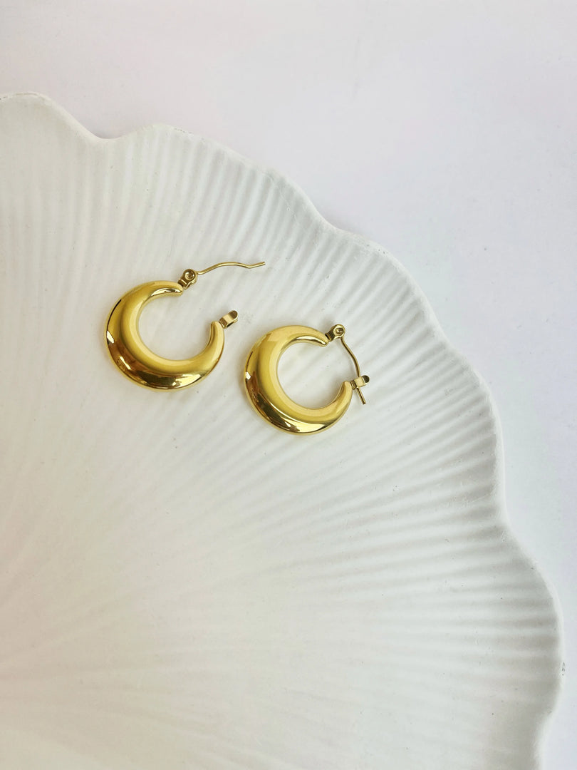 Cleo Hoops (18k gold Plated)