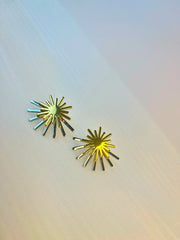Radiant Burst Studs (18k gold Plated)