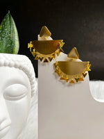 Load image into Gallery viewer, Aurora Crest Earrings
