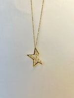 Load image into Gallery viewer, Twinkle &amp; Pearl Necklace (18k gold Plated)
