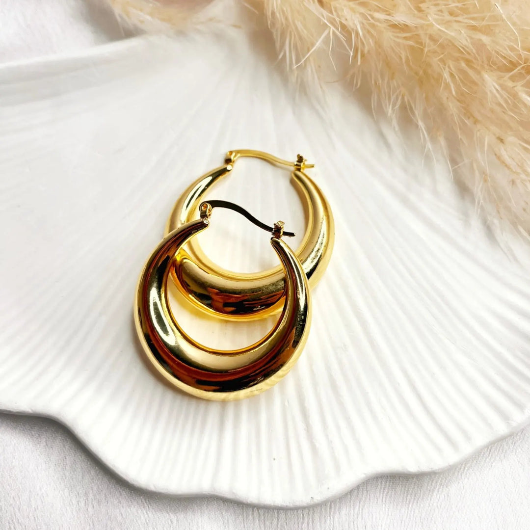 Mirelle Bold Hoops